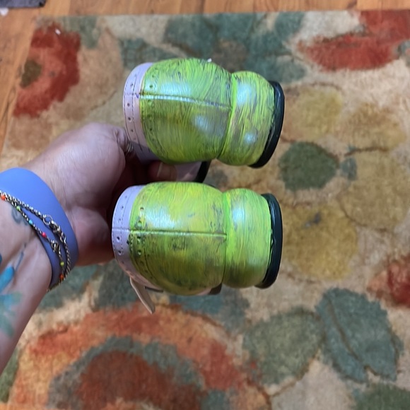 John Fluevog Kathy size 10 custom painted - Picture 5 of 11